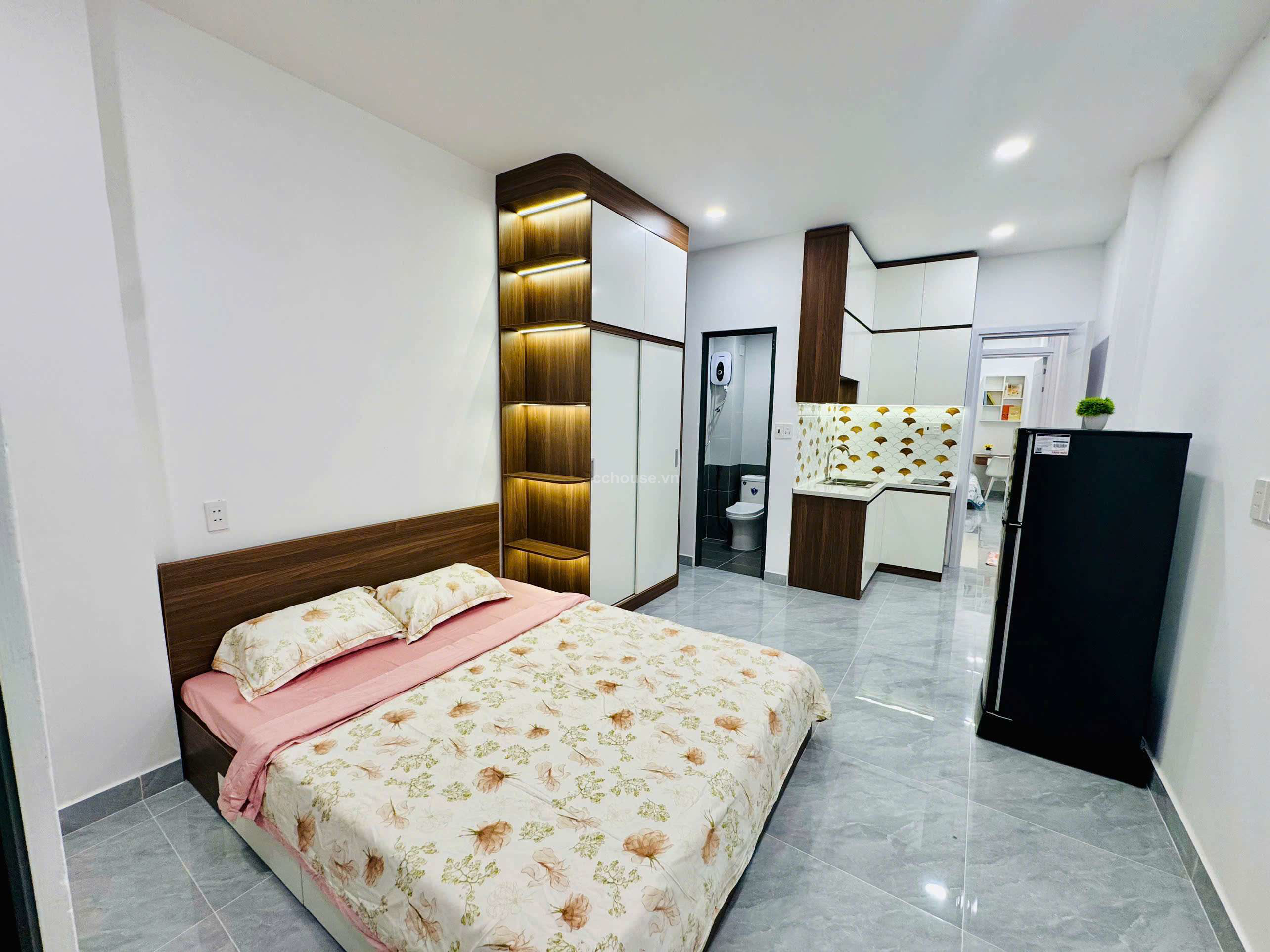 Ban-nha-hem-Vinh-Vien-PVuon-Lai-DT-45m²-3-tang-ST-7PN7WC-id9241