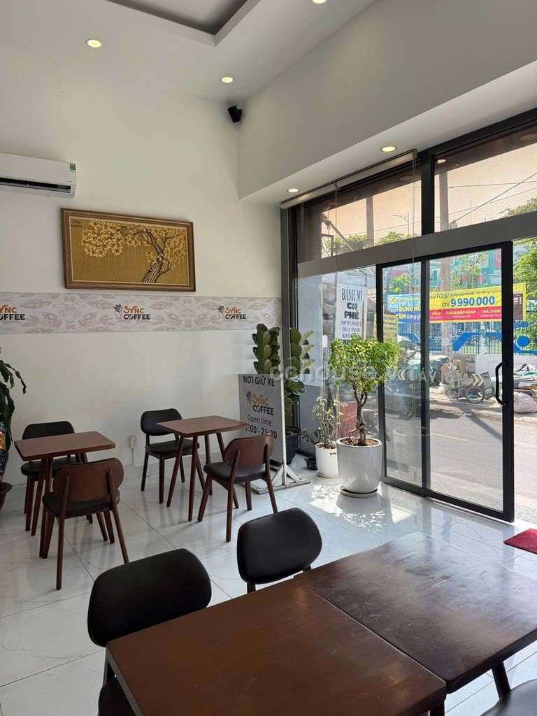Cho thuê nhà MT Đồng Nai, P.Hòa Hưng. DT 86m², 4 tầng