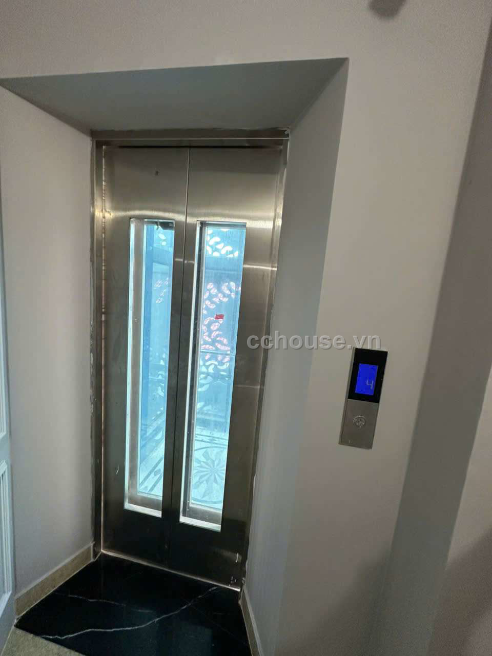 Bán nhà hẻm 467 Lê Đức Thọ, P.An Hội Đông. DT 5x20m, 6 tầng