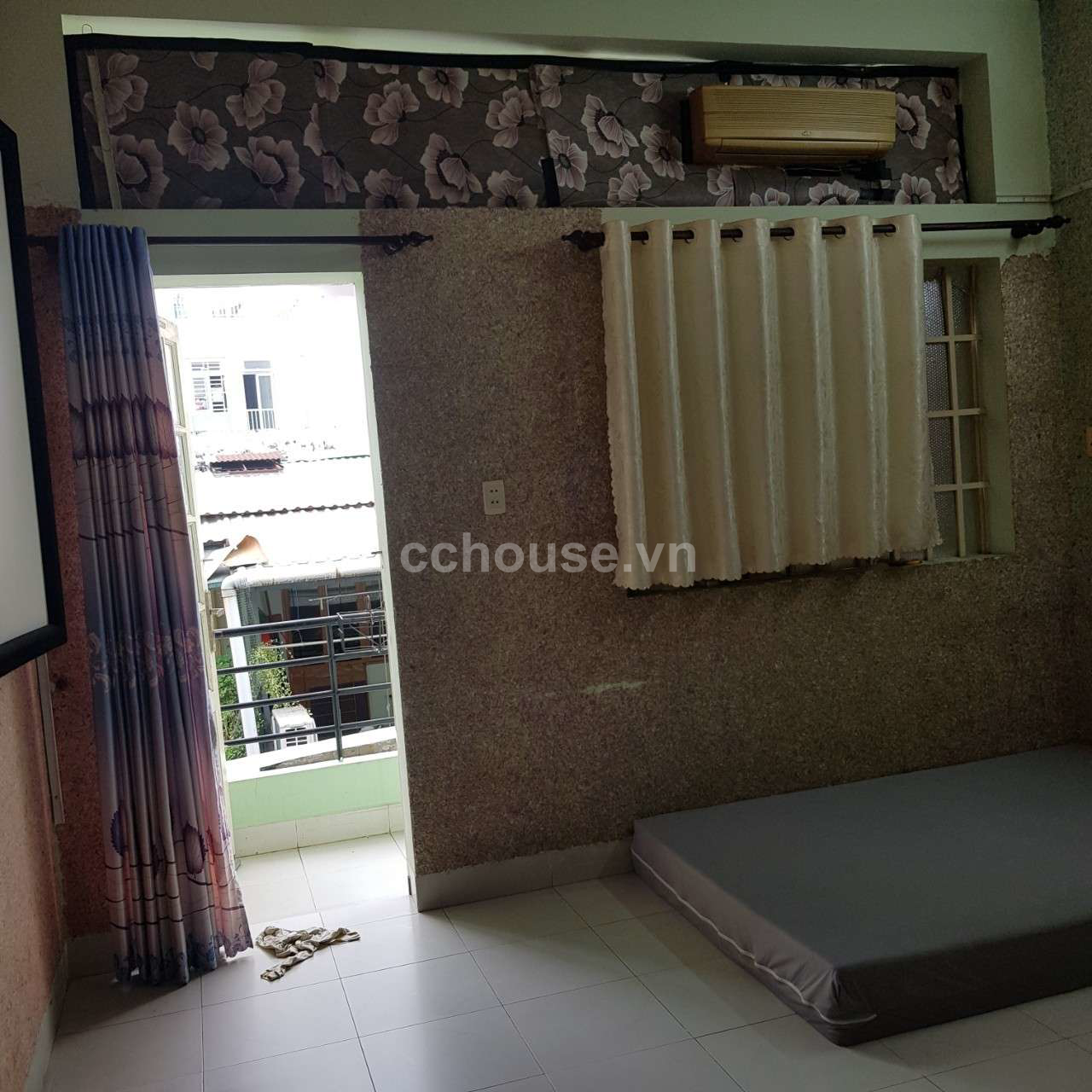 Ngang 4.2 Nhà Hẻm Phạm Văn Hai P.3 Q.Tân Bình 