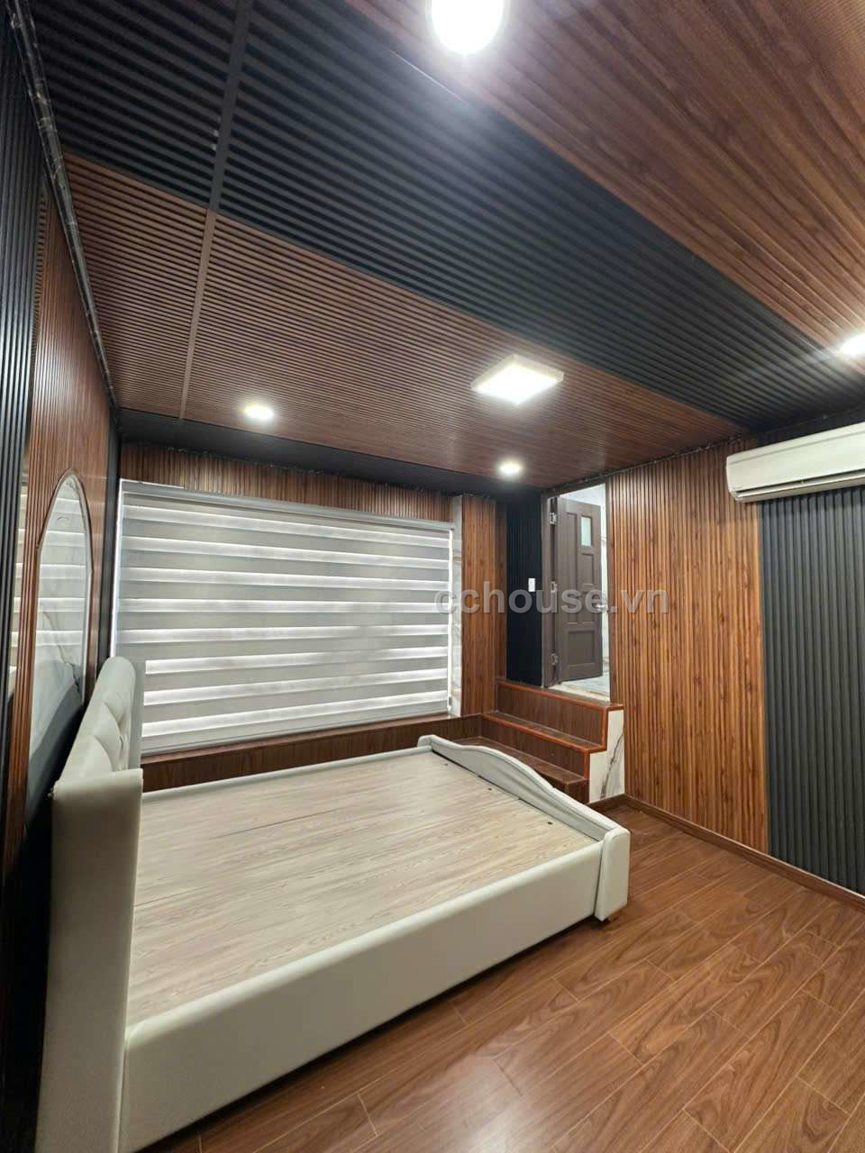 Bán nhà hẻm 467 Lê Đức Thọ, P.An Hội Đông. DT 5x20m, 6 tầng