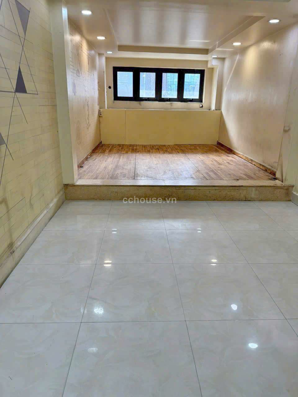 Bán nhà 4 Tầng Mặt tiền KD Nguyễn Tri Phương phường 4 quận 10