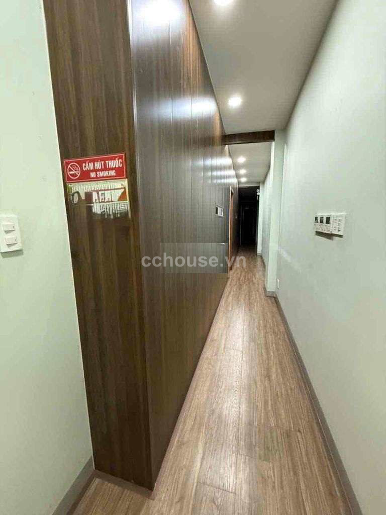 Cho thuê nhà MT Hùng Vương, P.Chợ Quán. DT 4.1x42m, hầm 5 tầng