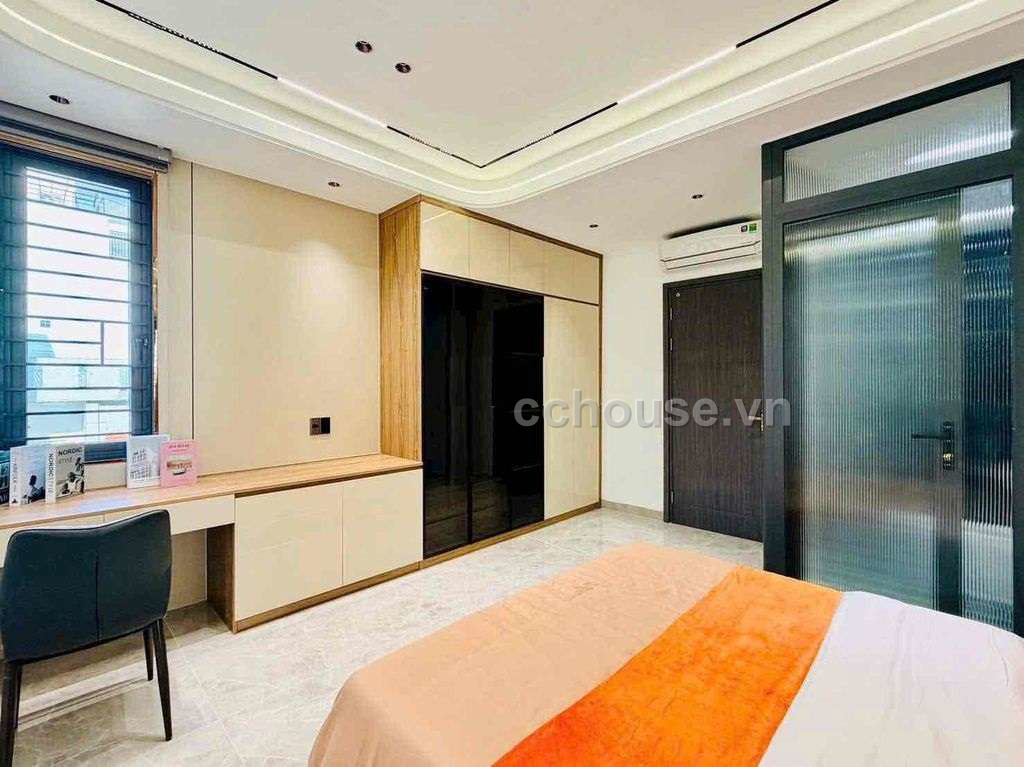 Bán nhà căn góc HXH 8m Lê Đức Thọ, P.An Hội Đông. DT 4.35x15m, 6 tầng thang máy