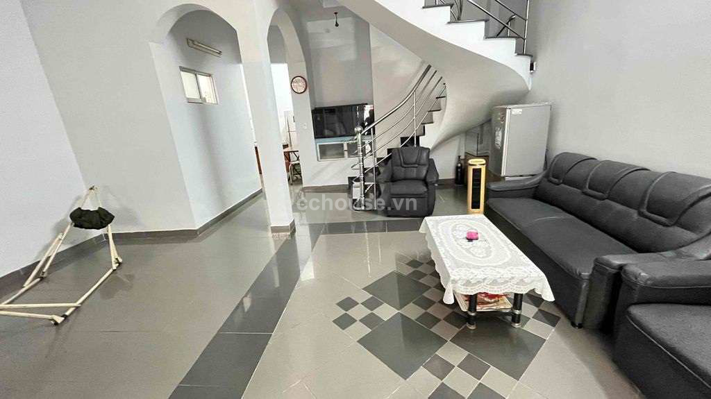 Bán nhà hẻm 449 Lê Quang Định, P.Bình Lợi Trung. DT 6x10m, 3 tầng ST