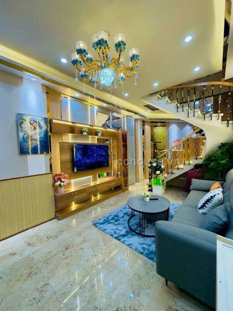 Bán nhà hẻm Thăng Long, P.Tân Sơn Nhất. DT 3.9x10m, 4 tầng