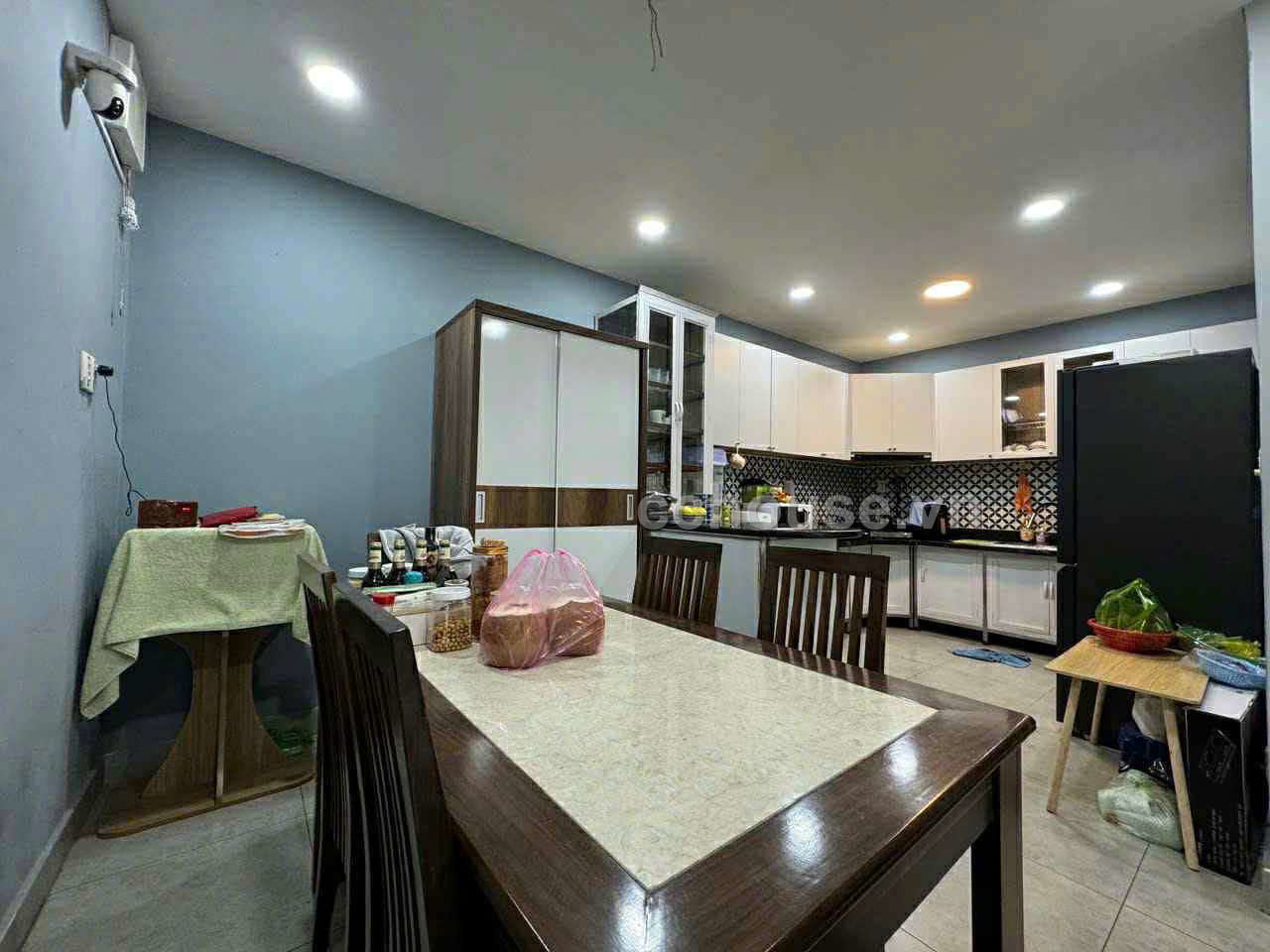 Bán nhà MT cư xá Nguyễn Đình Chiểu, P.Đức Nhuận. DT 6x12.2m, 3 tầng