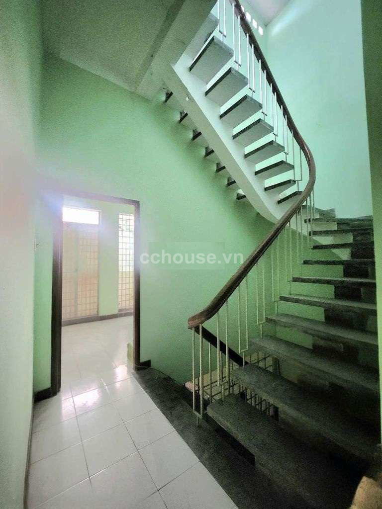 Bán nhà MT Gò Cẩm Đệm, P.Bảy Hiền. DT 4.15x20m, 3 tầng