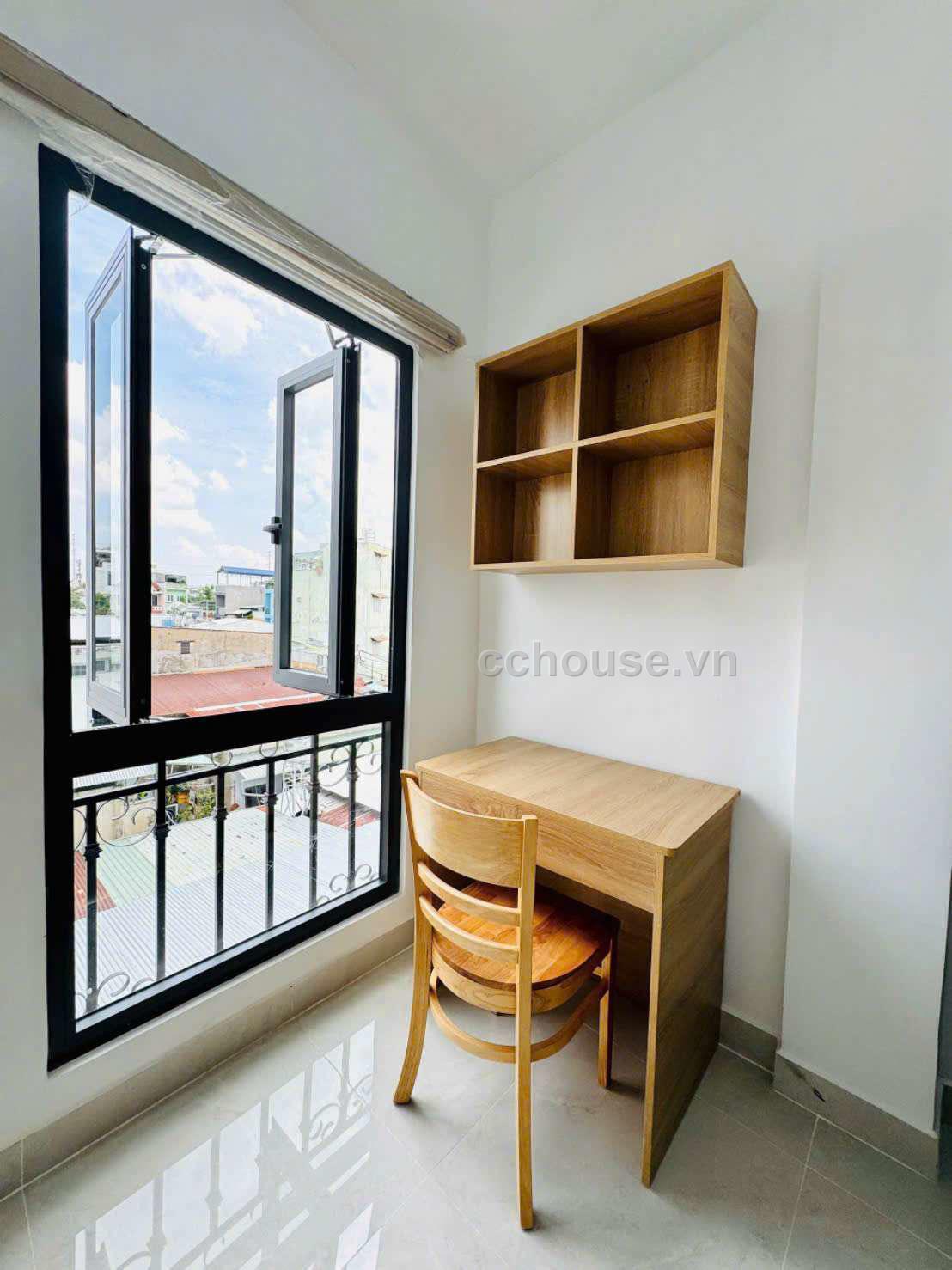 Bán nhà hẻm 80 Dương Quảng Hàm, P.An Nhơn. DT 4.45x16.5m, 4 tầng ST