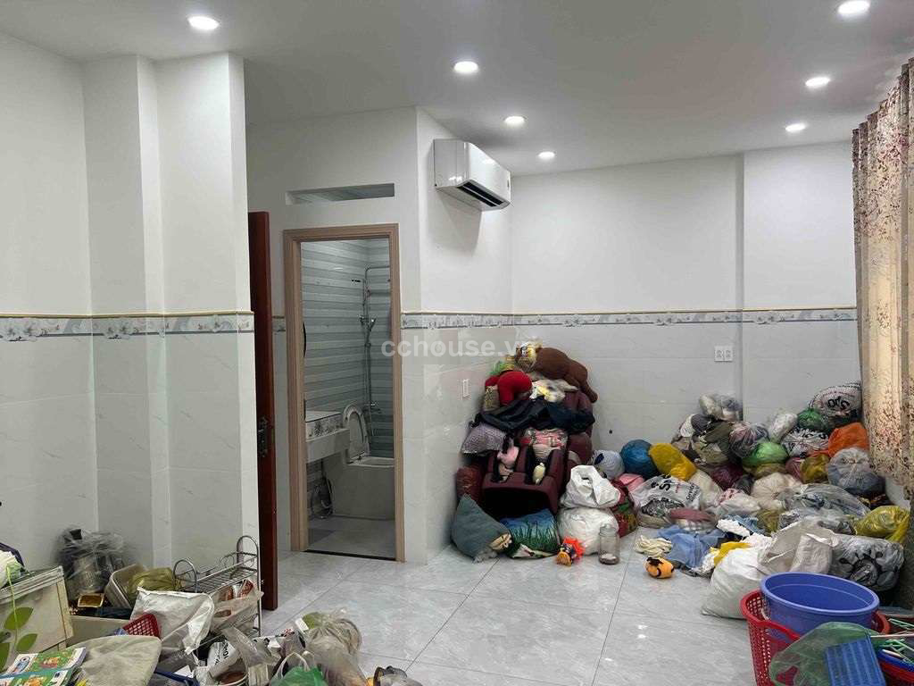 Bán nhà căn góc MT Nguyễn Văn Lạc, P.Thạnh Mỹ Tây. DT 204m2, 3 tầng ST