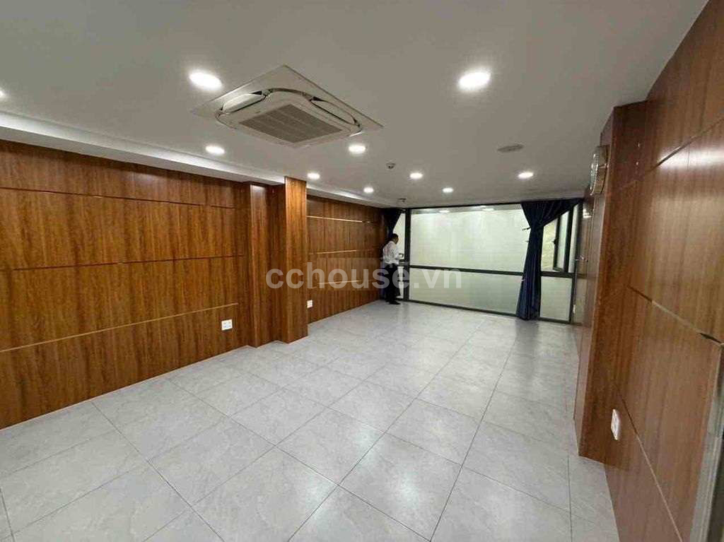 Cho thuê nhà MT Hùng Vương, P.Chợ Quán. DT 4.1x42m, hầm 5 tầng