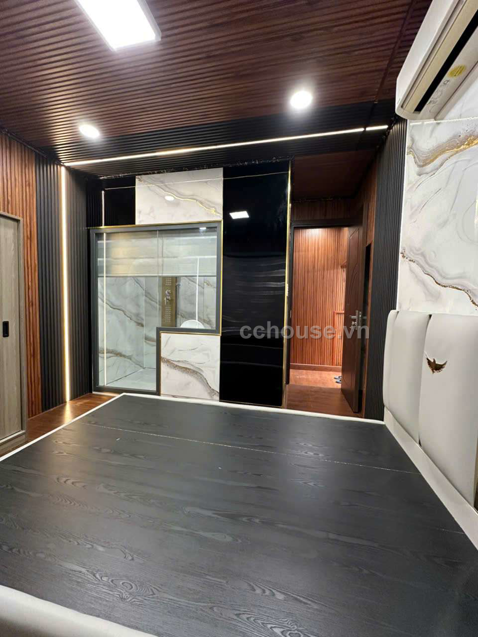 Bán nhà hẻm 467 Lê Đức Thọ, P.An Hội Đông. DT 5x20m, 6 tầng