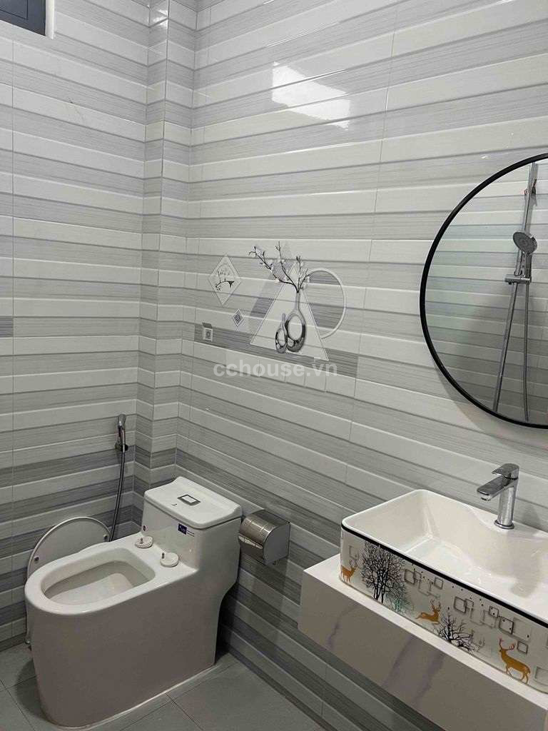 Bán nhà căn góc MT Nguyễn Văn Lạc, P.Thạnh Mỹ Tây. DT 204m2, 3 tầng ST