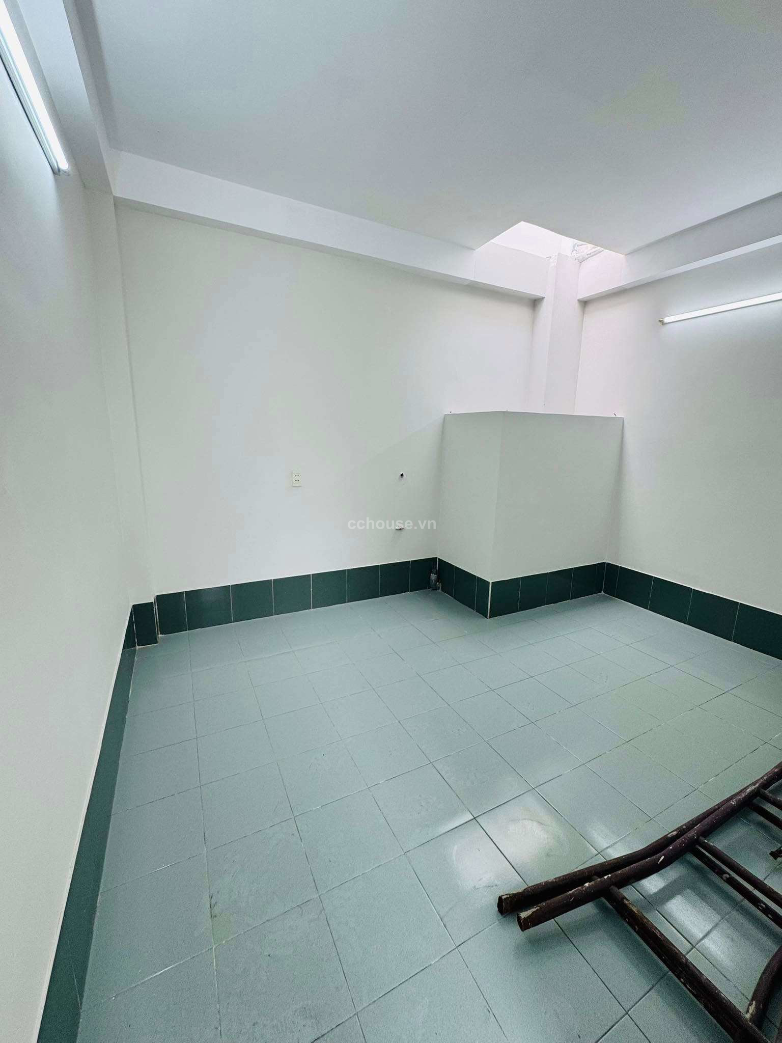 Bán nhà MTKD Hồng Lạc, P.Bảy Hiền. DT 4x15m, 4 tầng