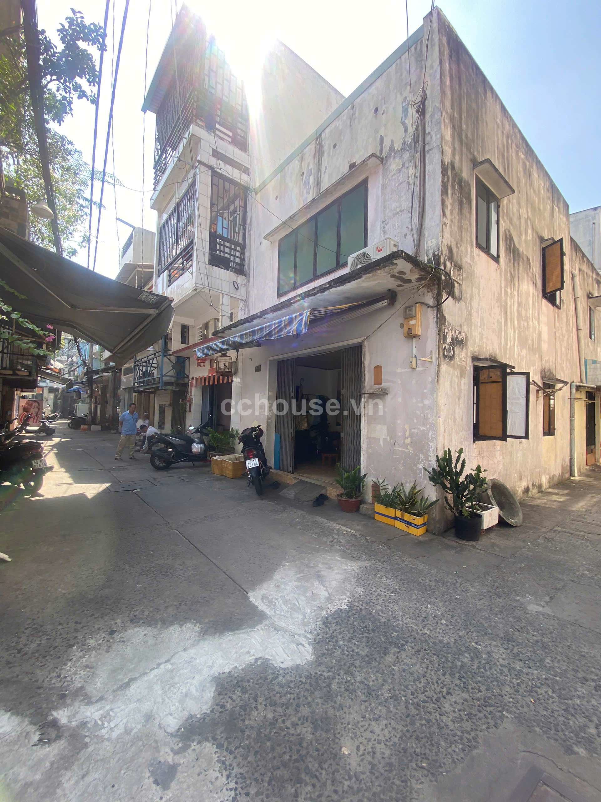 Ban-nha-Can-goc-Hem-Xe-Hoi-Au-Co-phuong-10-quan-Tan-Binh-id9586