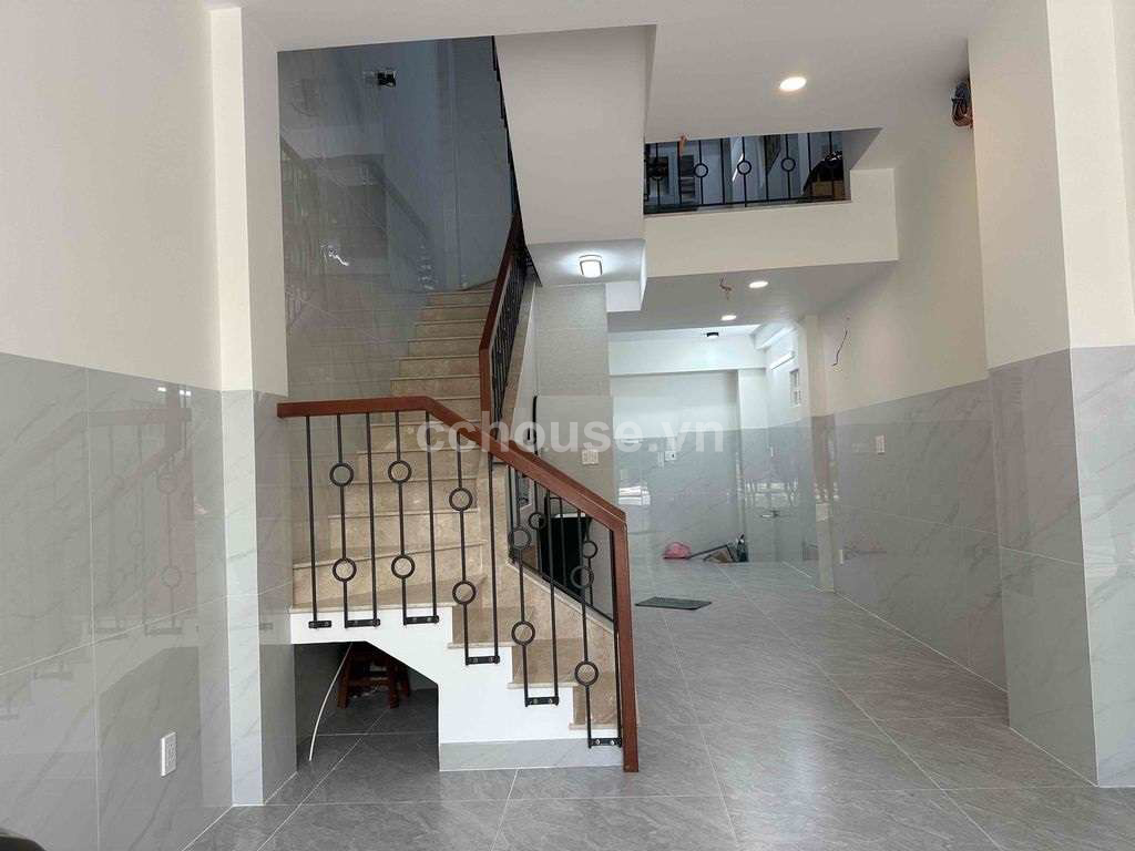 Cho thuê nhà MT Bình Thới, P.Bình Thới. DT 3.8x12m, 5 tầng