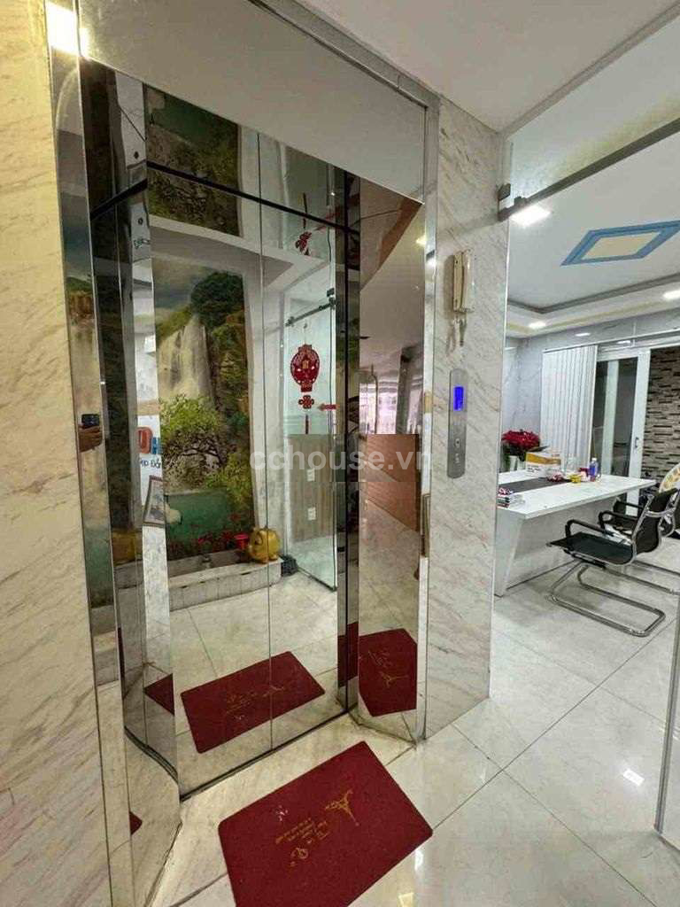 Bán nhà HXH Phạm Văn Đồng, P.Bình Lợi Trung. DT 4x17m, 5 tầng ST