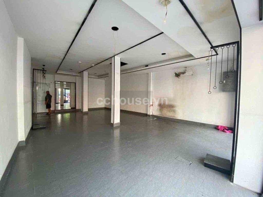 Cho thuê nhà MT CMT8, P.Hòa Hưng. DT 7x11m, 2 tầng