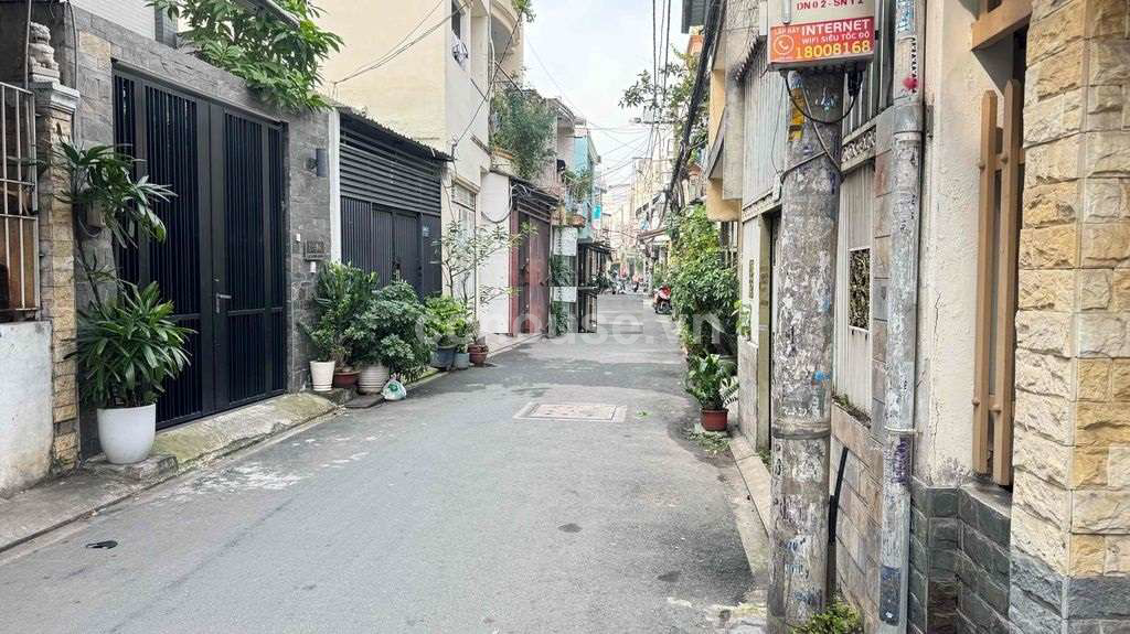 Ban-nha-hem-xe-Hoi-Lac-Long-Quan-phuong-8-quan-Tan-Binh-id9619