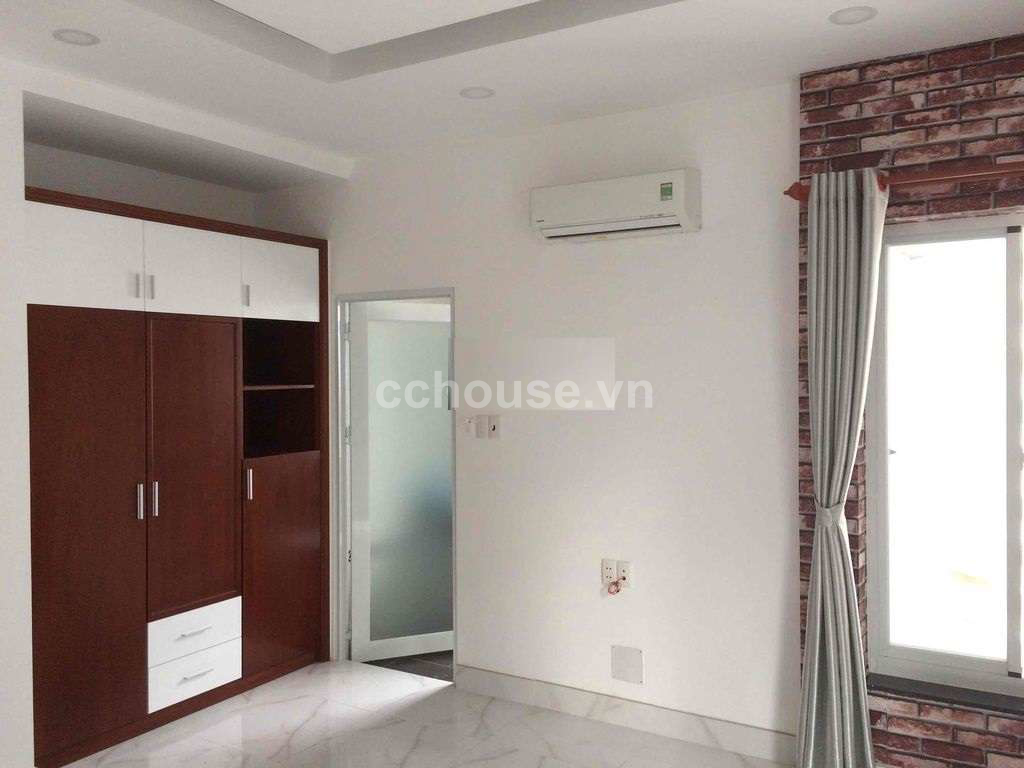 Cho thuê nhà HXH Tô Hiến Thành, P.Hòa Hưng. DT 7x10m, 4 tầng