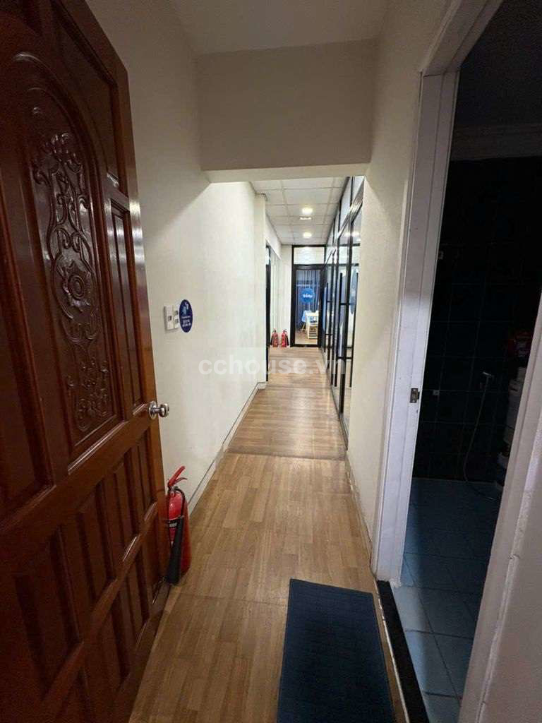 Cho thuê nhà MT Lê Hồng Phong, P.Hòa Hưng. DT 4x23m, 4 tầng