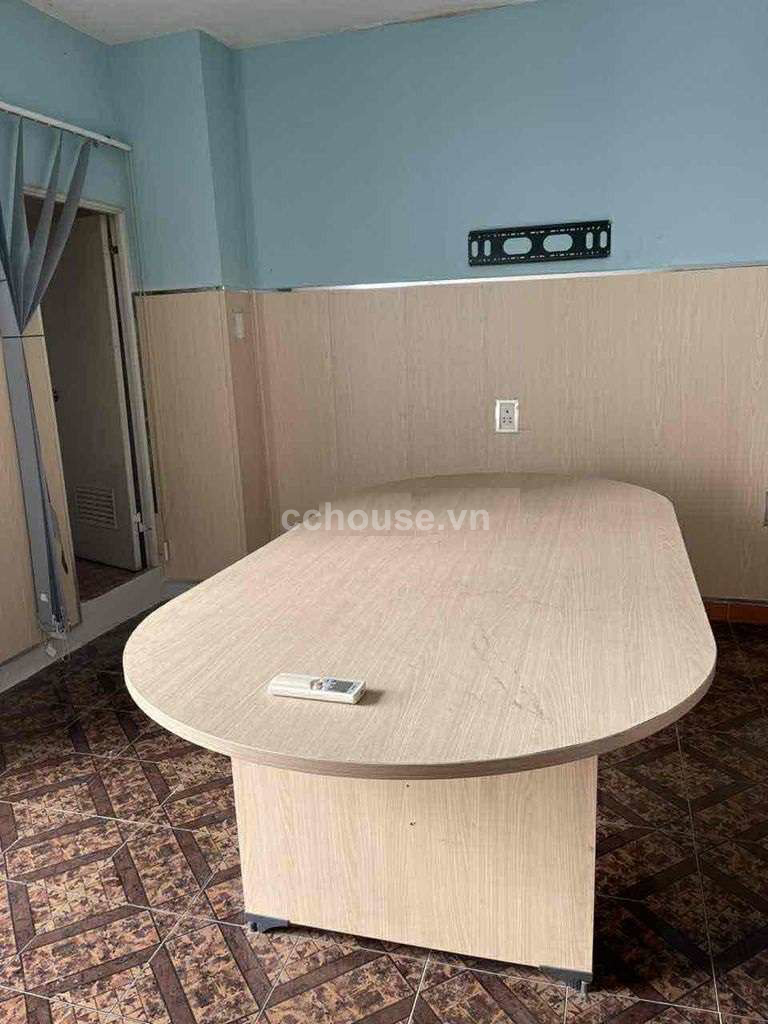 Cho thuê nhà NCMT Điện Biên Phủ, P.Thạnh Mỹ Tây. DT 4x12m, 3 tầng