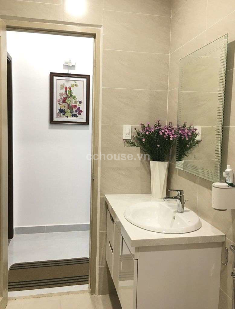 Bán nhà đường Bàu Bàng, P.Tân Bình. DT 6.5x11.26m, 4 tầng ST