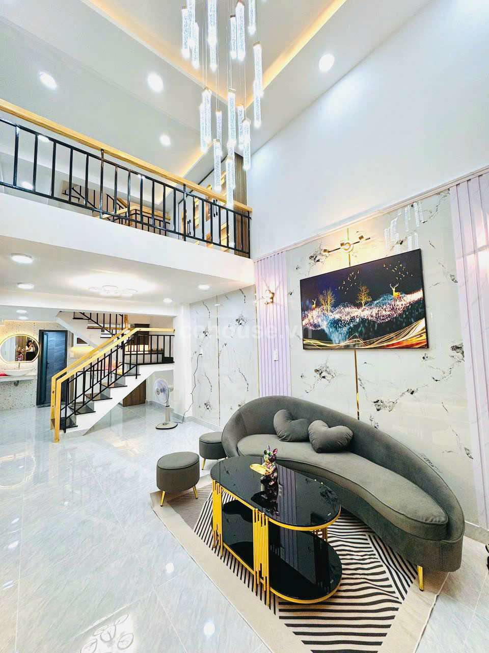 Bán nhà MT Nguyễn Công Hoan, P.Cầu Kiệu. DT 3.4x14m, 4 tầng ST