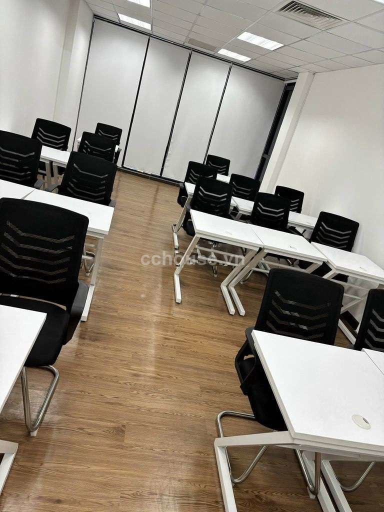 Cho thuê nhà MT Phó Đức Chính, P.Sài Gòn. DT 4.5x25m, 4 tầng