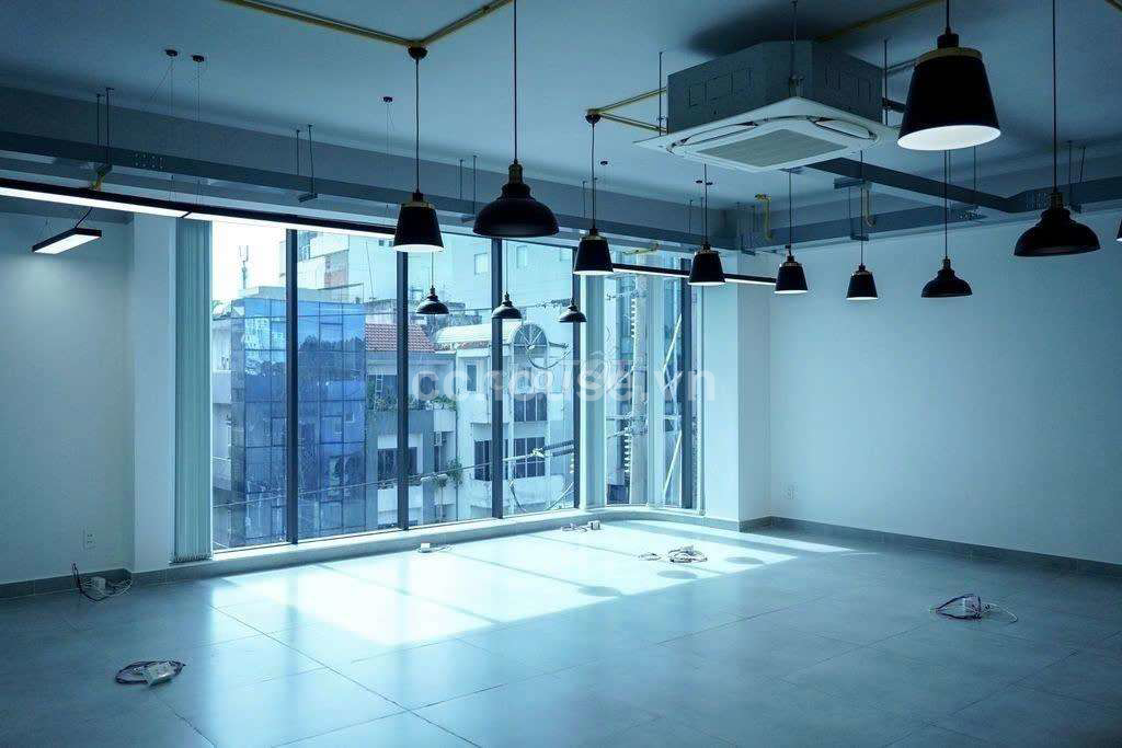 Tòa Nhà 132- 134-136 Điện Biên Phủ , Phường Đakao , Quận 1 Diện tích: 12.2 x 21m