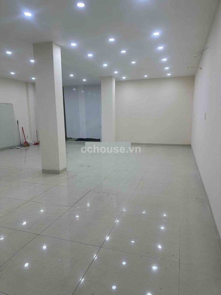 Cho-thue-NCMT-Ho-Van-Hue-PDuc-Nhuan-DT-76x14m-3-tang-ST-id9633