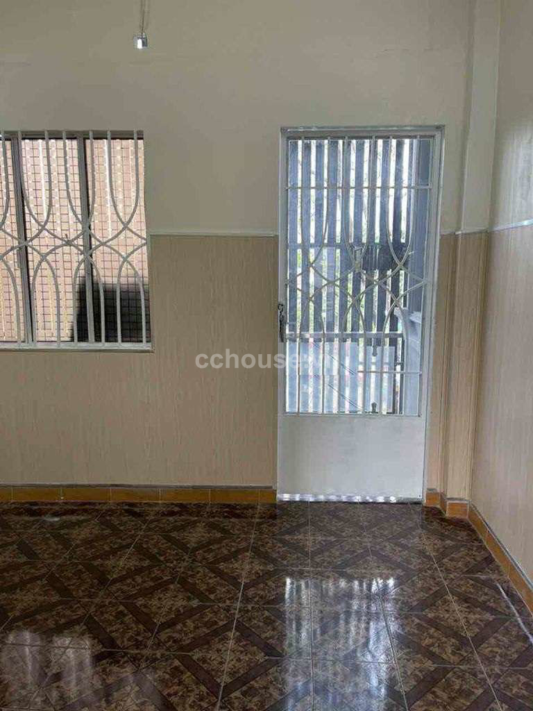 Cho thuê nhà NCMT Điện Biên Phủ, P.Thạnh Mỹ Tây. DT 4x12m, 3 tầng