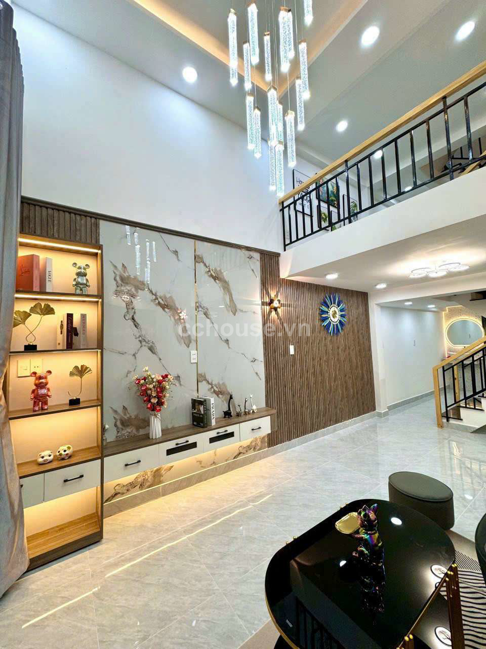 Bán nhà MT Nguyễn Công Hoan, P.Cầu Kiệu. DT 3.4x14m, 4 tầng ST