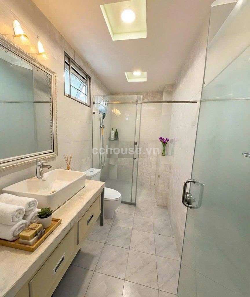 Bán nhà HXH Phạm Văn Chiêu, P.Thông Tây Hội. DT 4.4x22.8m, 4 tầng