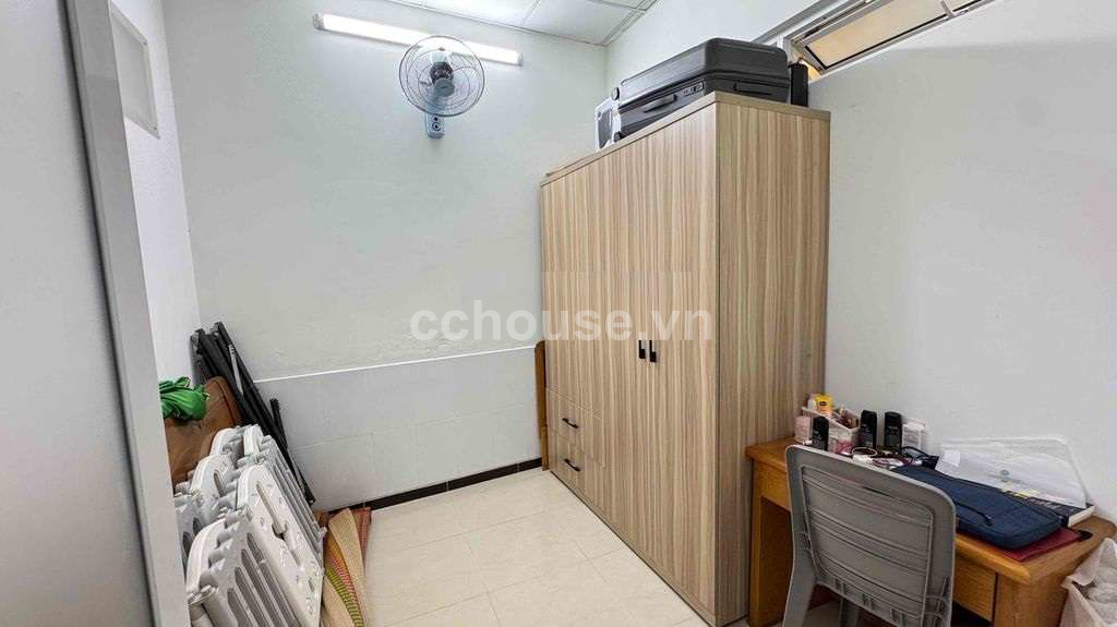Bán nhà hẻm xe Hơi Lạc Long Quân phường 8 quận Tân Bình