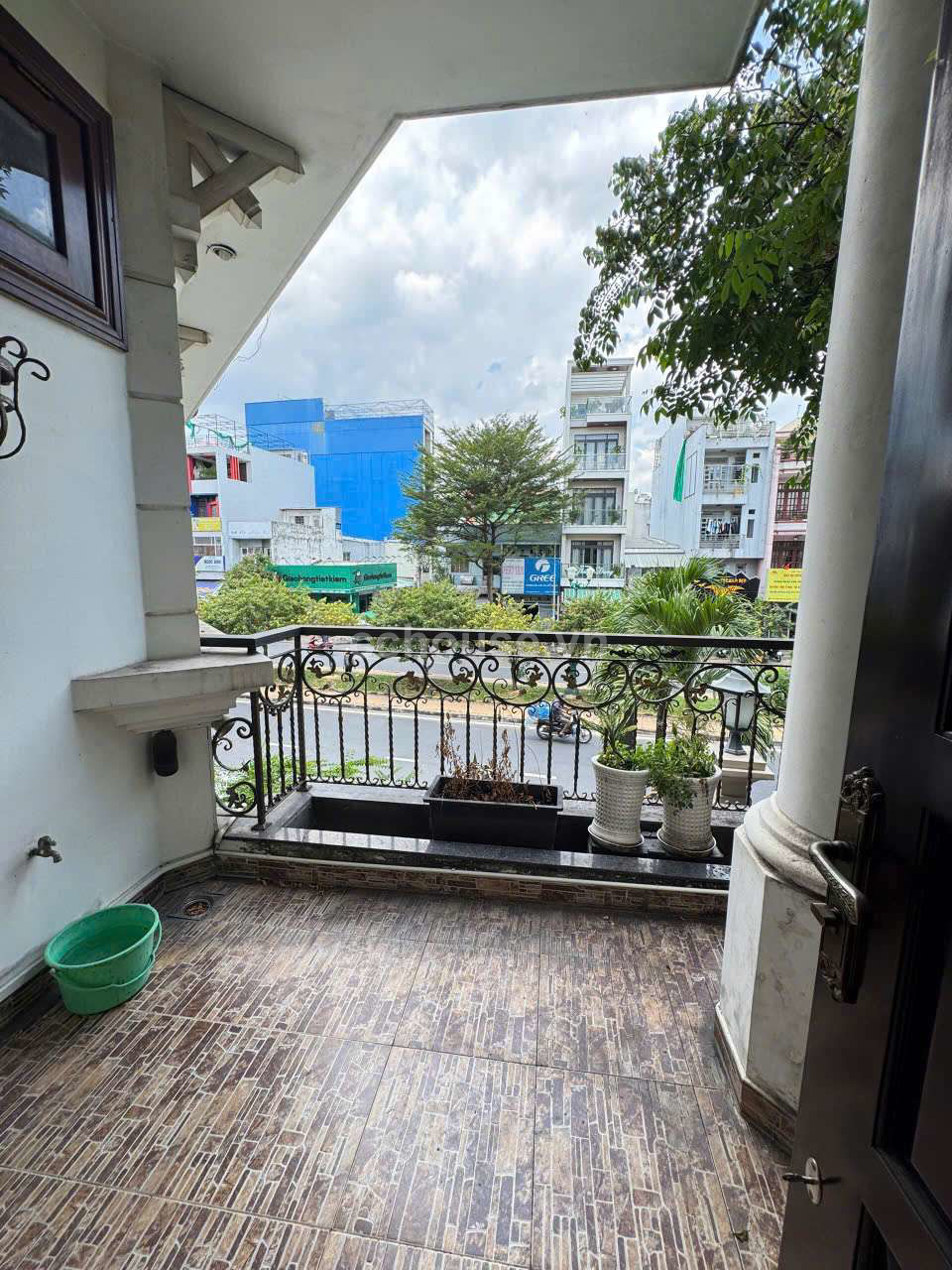 Biệt thự góc 2MT Lê Thúc Hoạch, P.Phú Thọ Hòa. DT 9x16m, 4 tầng