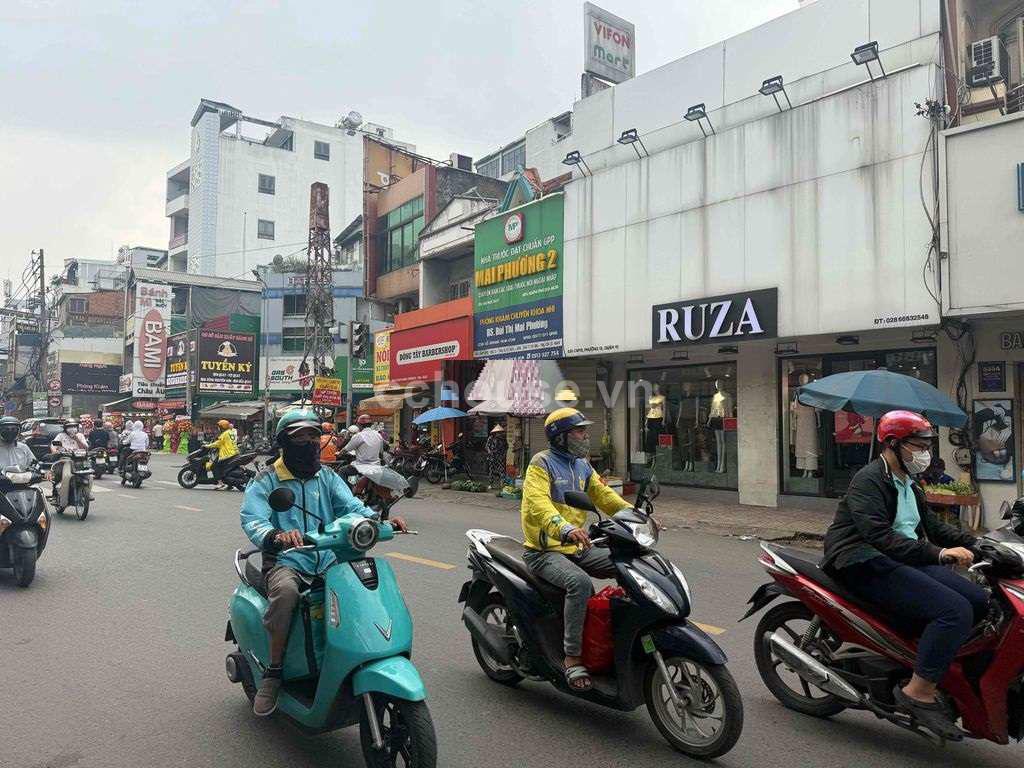 Cho thuê nhà MT CMT8, P.Hòa Hưng. DT 7x11m, 2 tầng