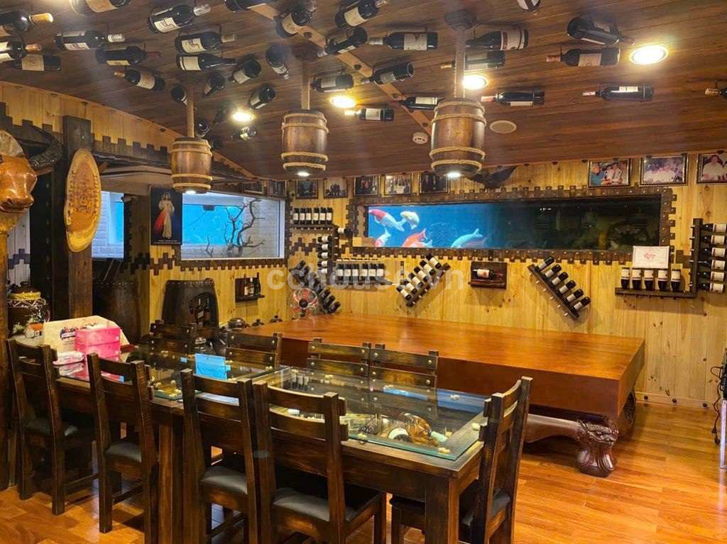 Biệt thự căn góc CMT8, P.Tân Sơn Nhất. DT 18x25m, hầm 5 tầng