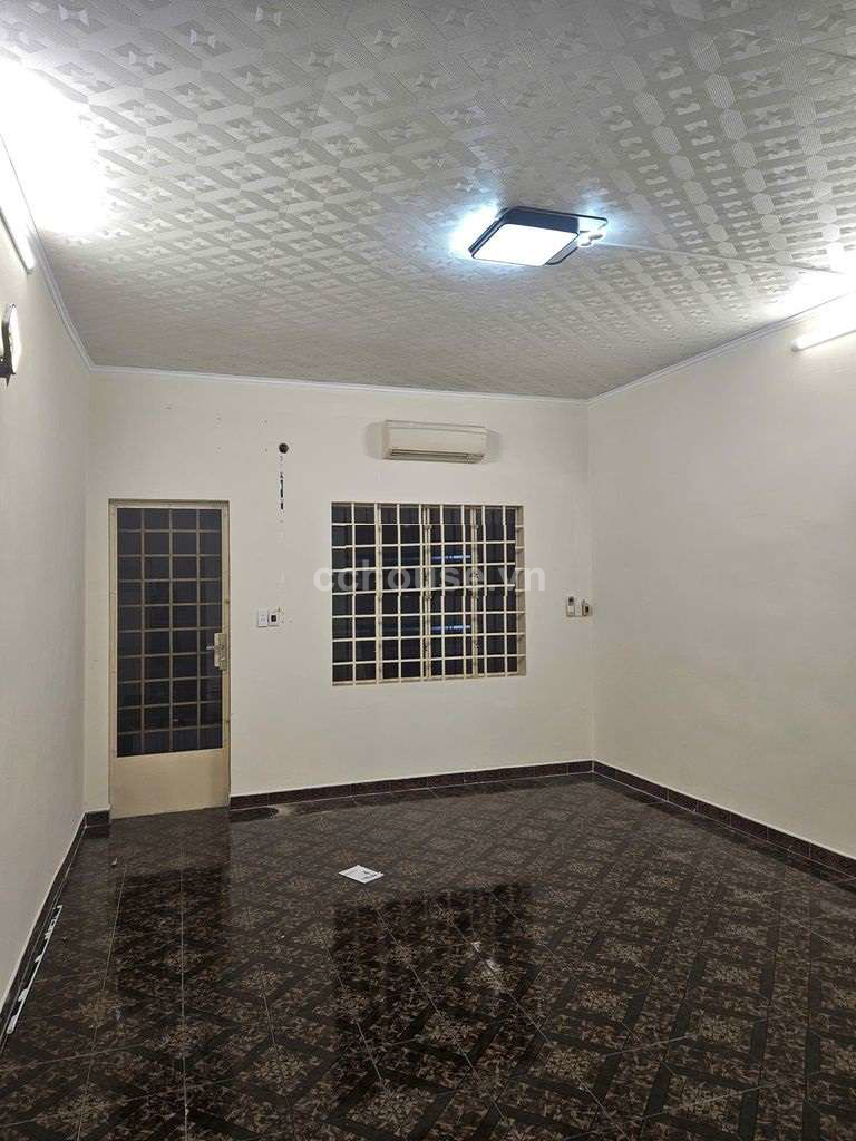 Cho-thue-nha-HXH-Le-Van-Sy-PNhieu-Loc-DT-45x8m-4-tang-id9735