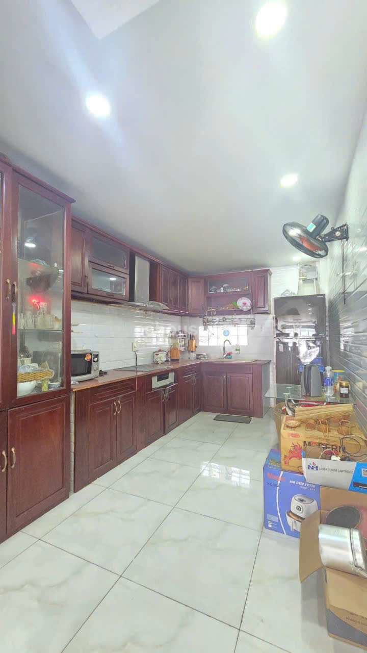 Bán nhà hẻm 175 Lê Hồng Phong, P.Chợ Quán. DT 3x17m, 5 tầng