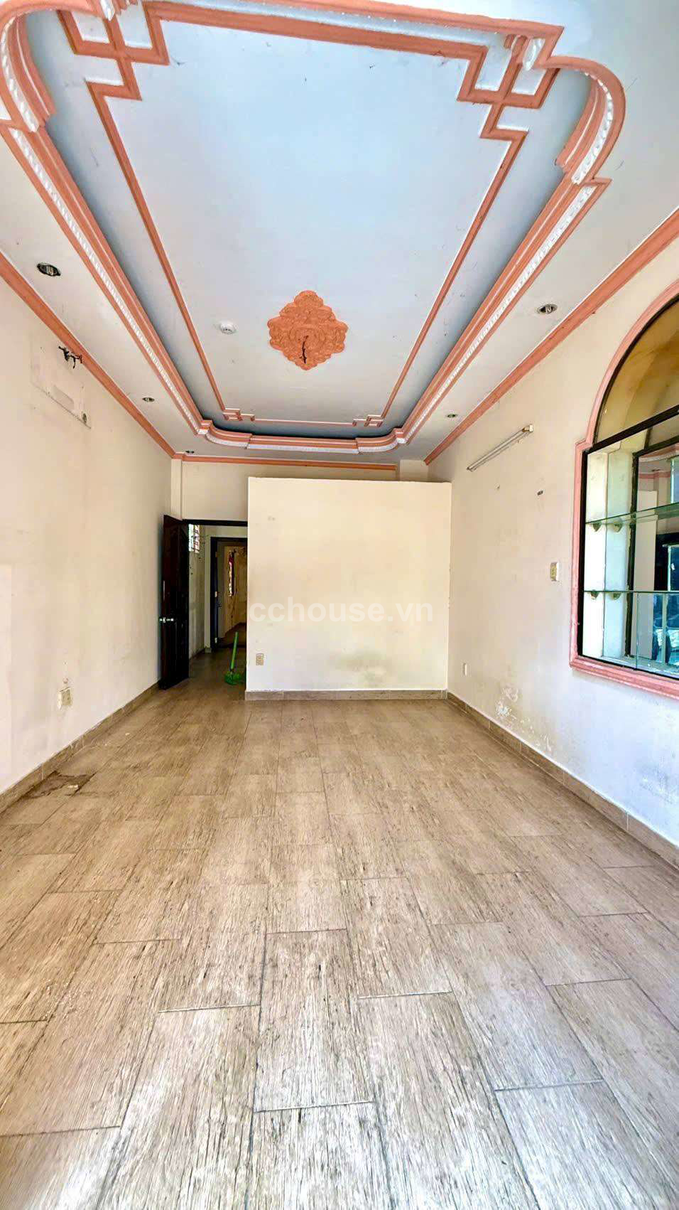 Cho thuê nhà MT Lê Quang Định, P.Bình Lợi Trung. DT 3.8x20m, 5 tầng ST