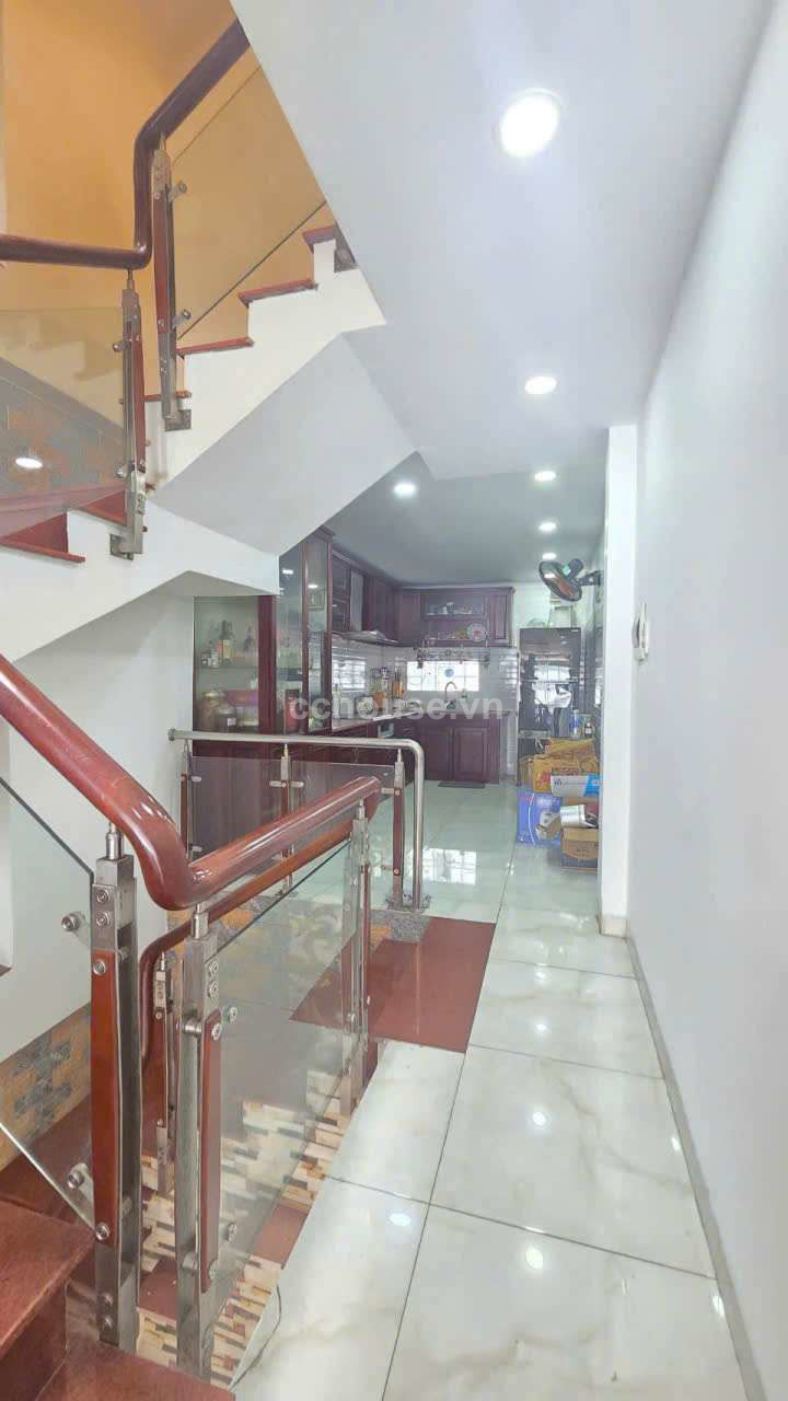 Ban-nha-hem-175-Le-Hong-Phong-PCho-Quan-DT-3x17m-5-tang-id9681