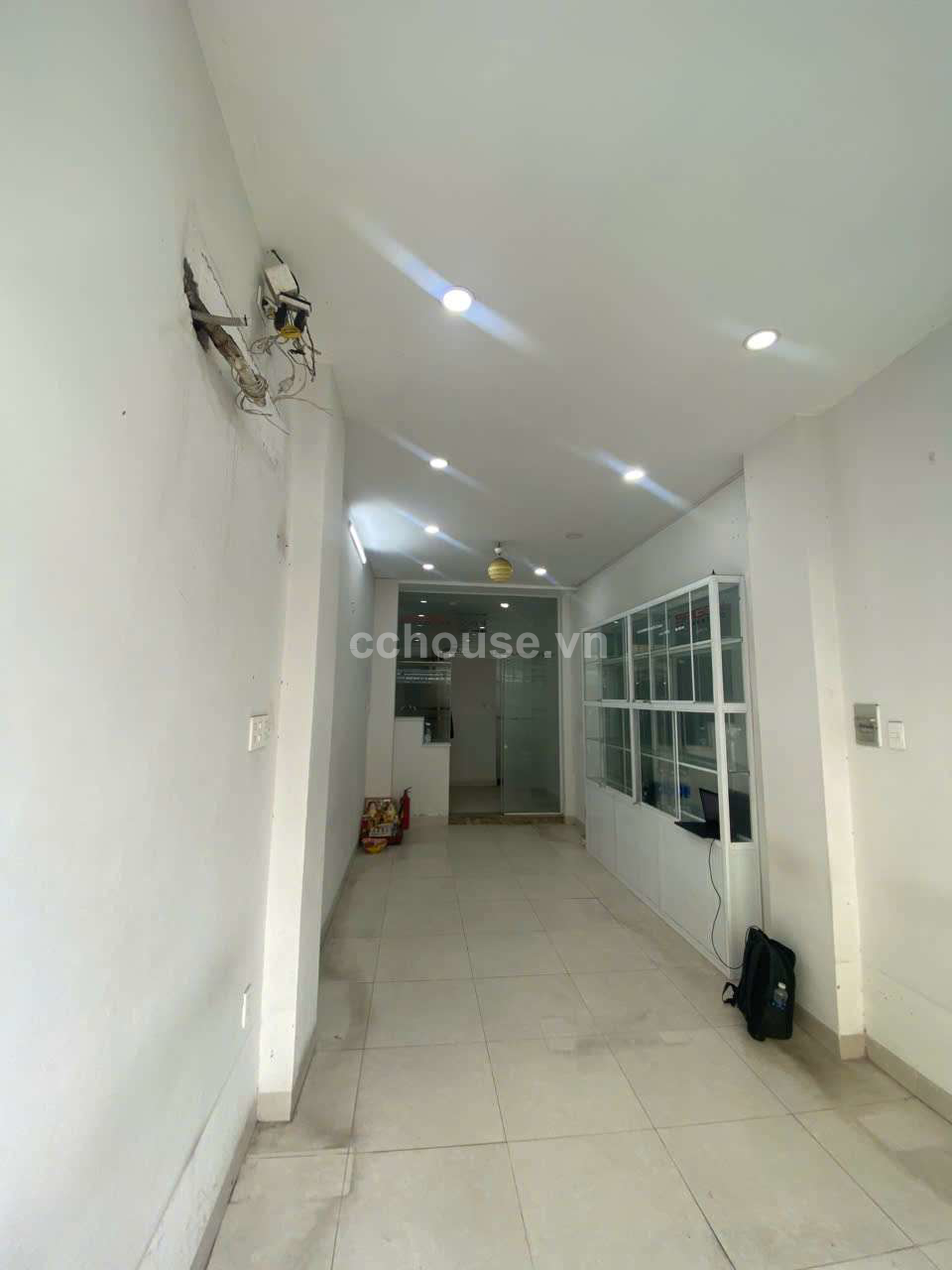 Cho thuê nhà MT Đường số 3 CXĐT, P.Bàn Cờ. DT 3x11m, 4 tầng ST
