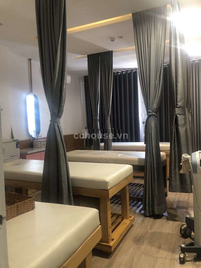 Cho thuê nhà MT Sư Vạn Hạnh, P.Hòa Hưng. DT 4x17m, 4 tầng