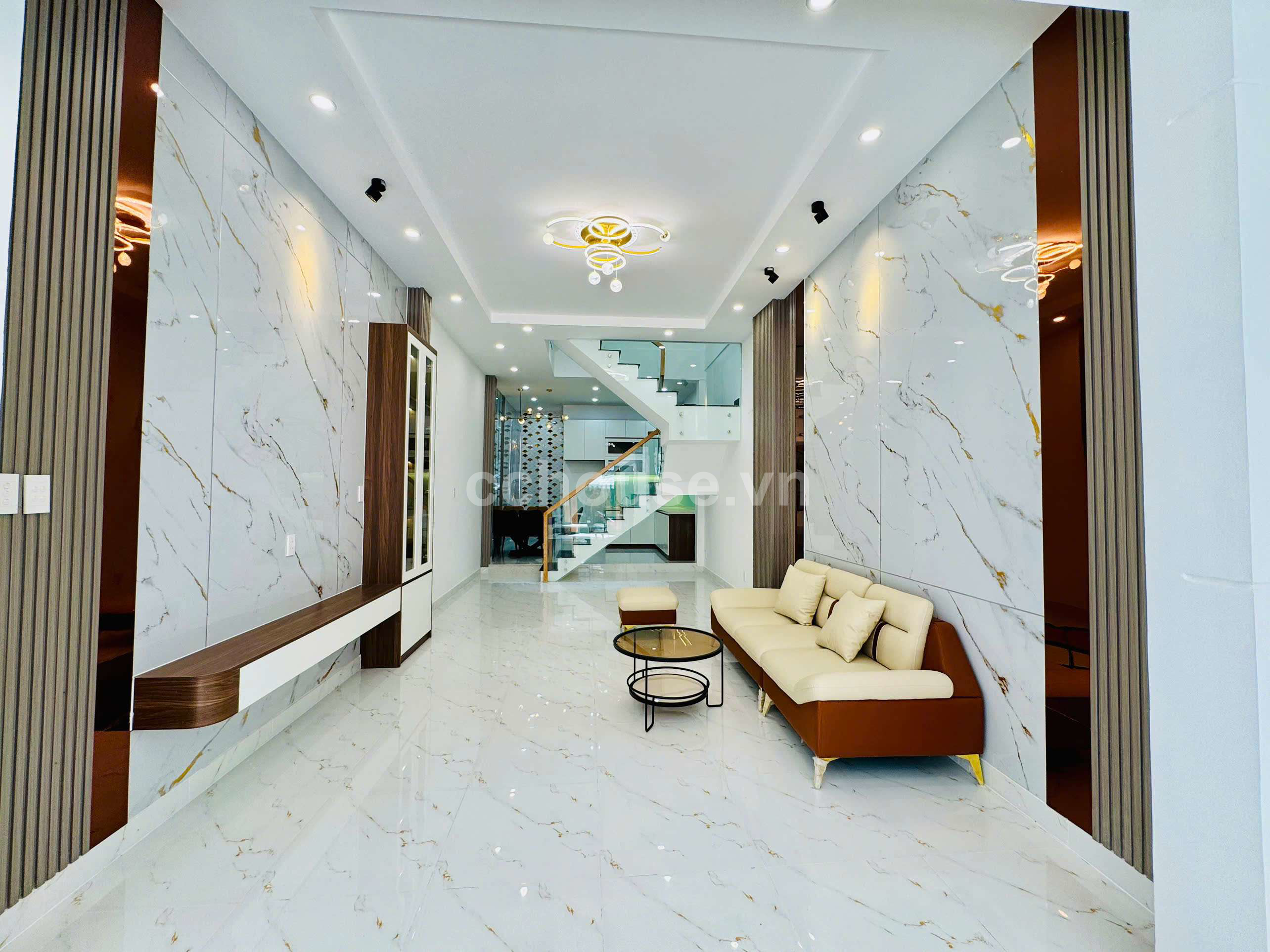 Bán nhà sát MT Âu Cơ, P.Tân Bình. DT 4x15m, 3 tầng ST