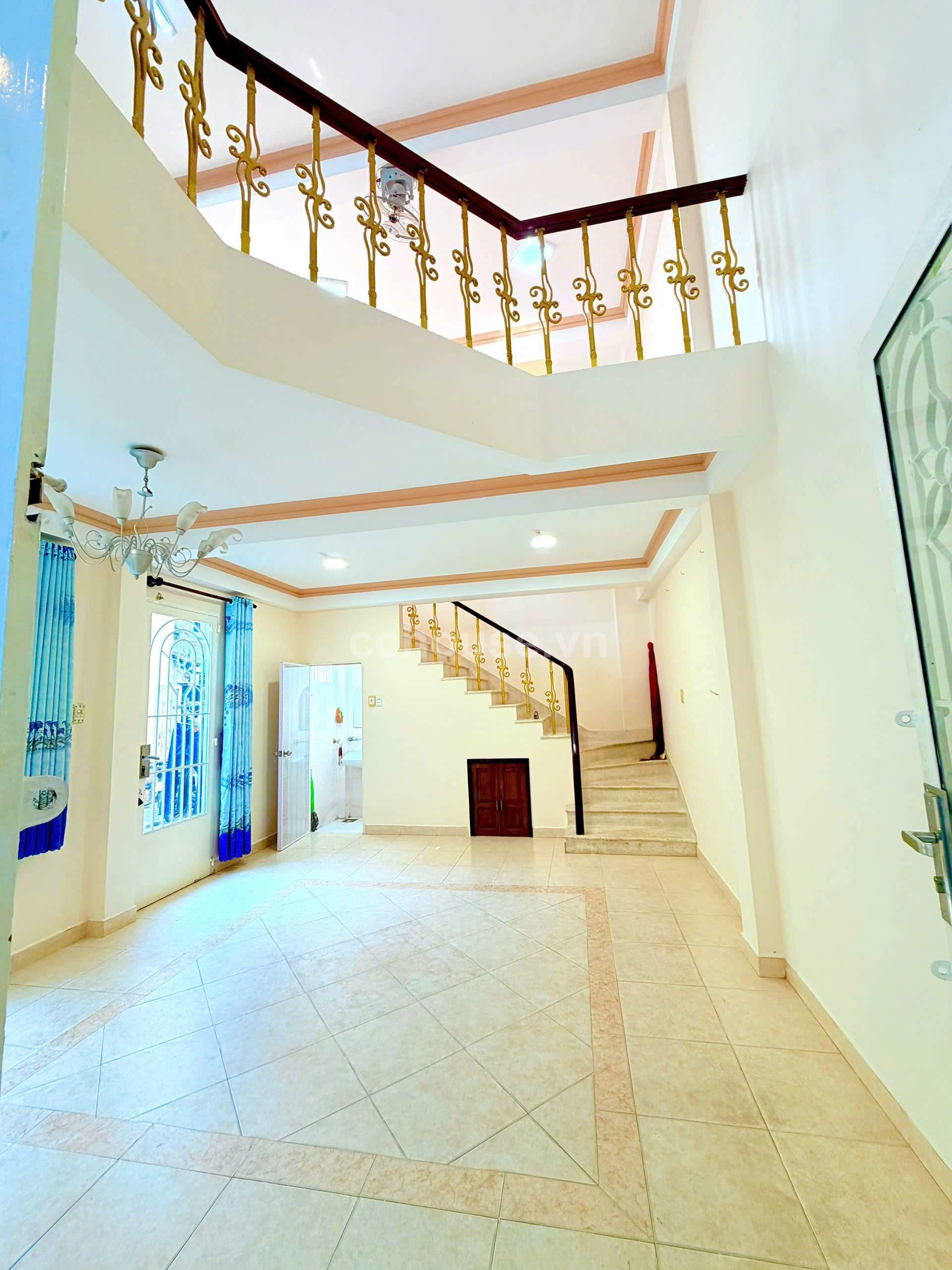 Bán nhà 4 tầng Căn Góc Hẻm Hòa Hưng phường 12 quận 10