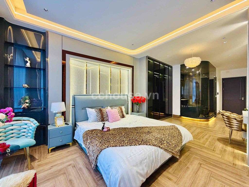 Bán nhà 2MT Đường Số 4, P.Thông Tây Hội. DT 4x20.5m, NH. 6 tầng