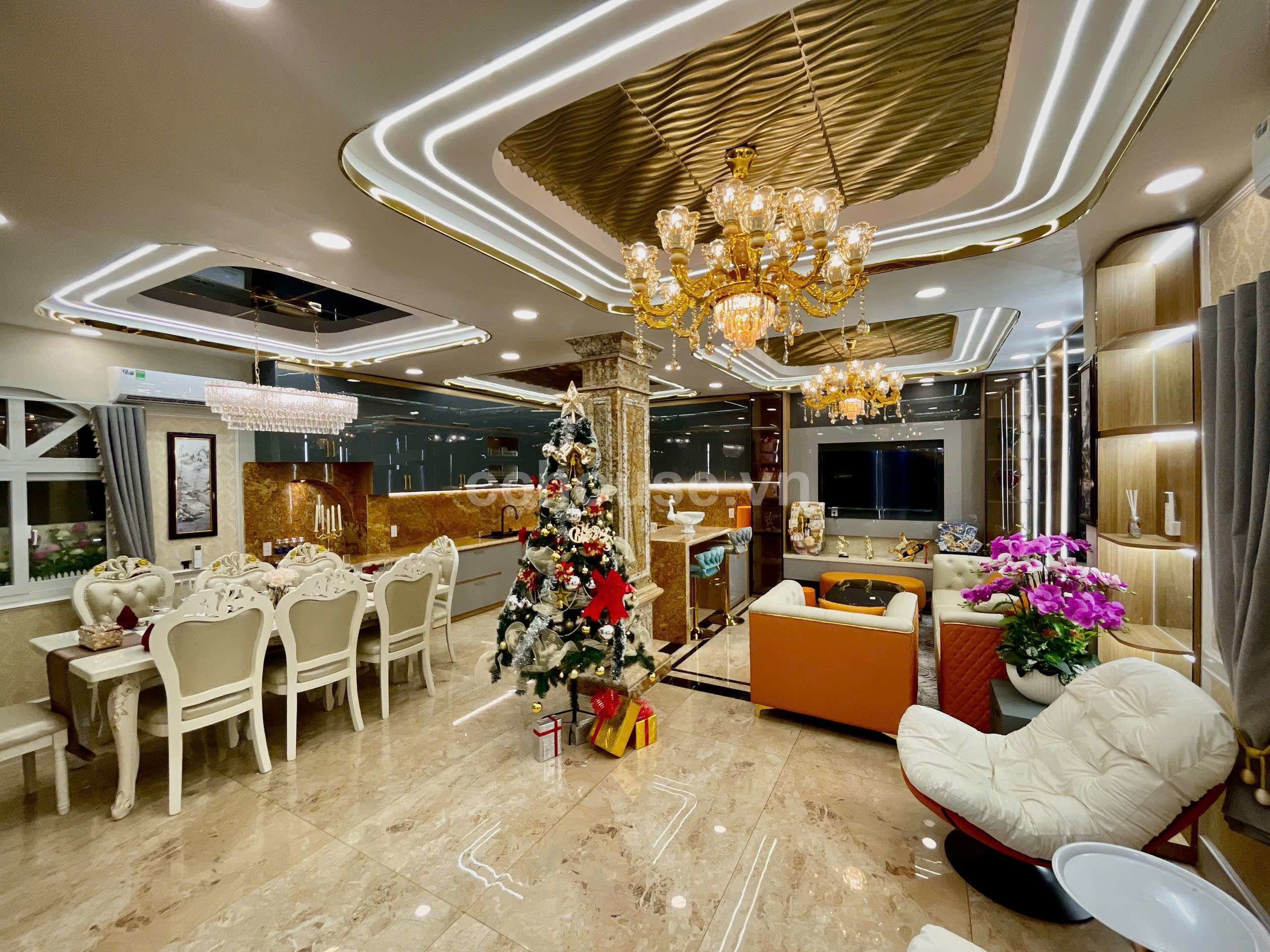 Bán nhà trục CMT8, P.Tân Sơn Nhất. DT 80m2, 2 tầng