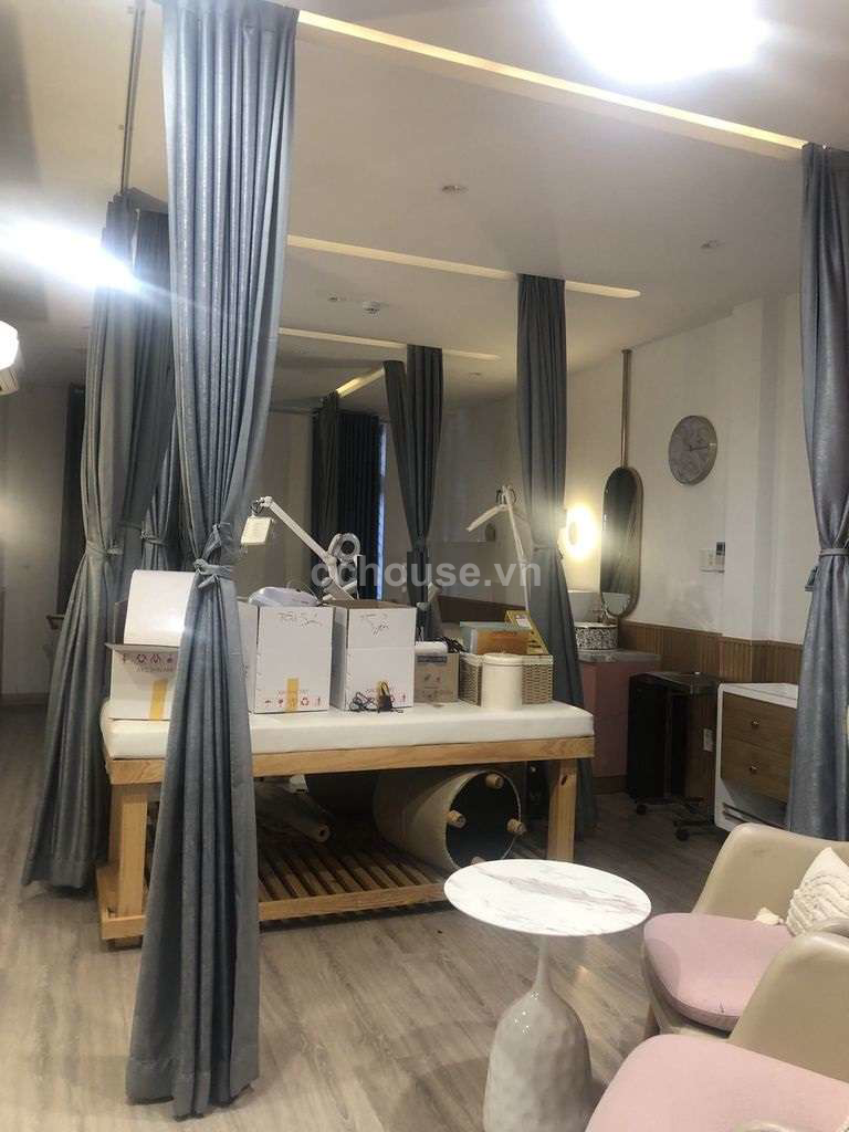Cho thuê nhà MT Sư Vạn Hạnh, P.Hòa Hưng. DT 4x17m, 4 tầng