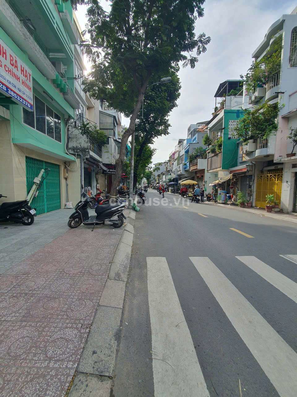 BÁN NHÀ ĐẸP XÂY MỚI BÀ HẠT, Q.10 - DT: 3 x 11,5m - GIÁ 12.8 TỶ